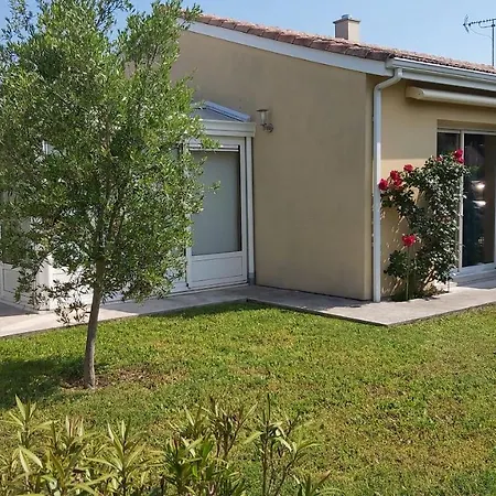 Cosymedoc Villa Le Pian-Médoc Exterior photo